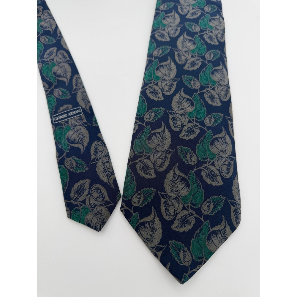 Giorgio Armani Cravatte Silk Tie Navy Blue Green Leaf Botanical Print Italy 1136